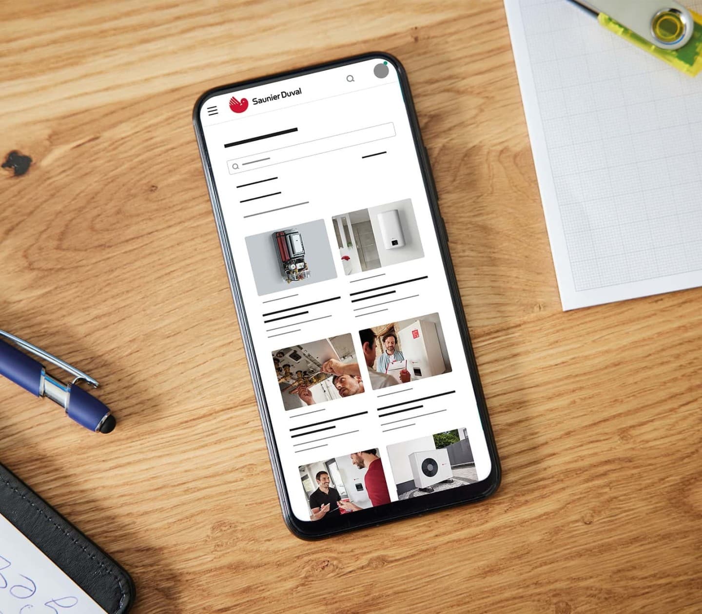 Smartphone mit der Saunier Duval Academy